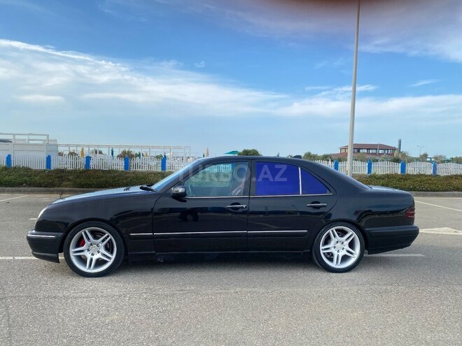 Mercedes E 250-3