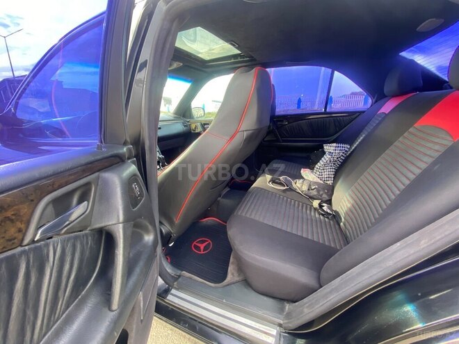 Mercedes E 250-16
