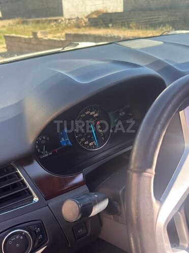 Ford Edge-7