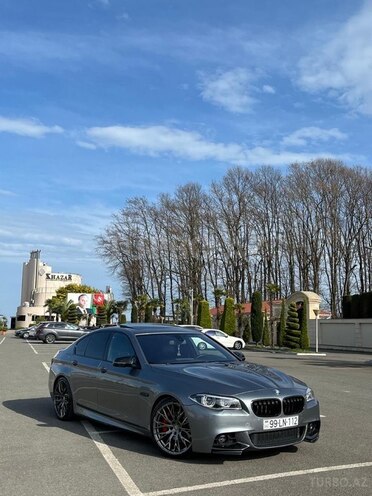 BMW 528-2