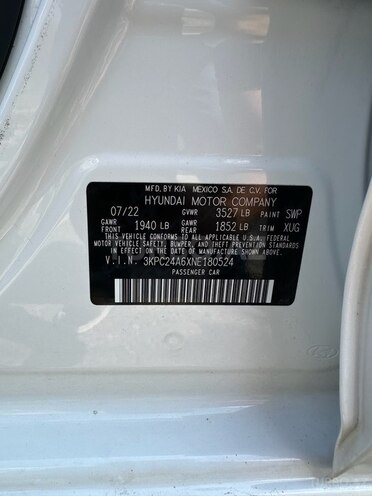 Hyundai Accent-14