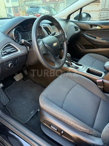 Chevrolet Cruze-5