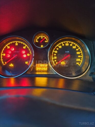 Opel Astra-12
