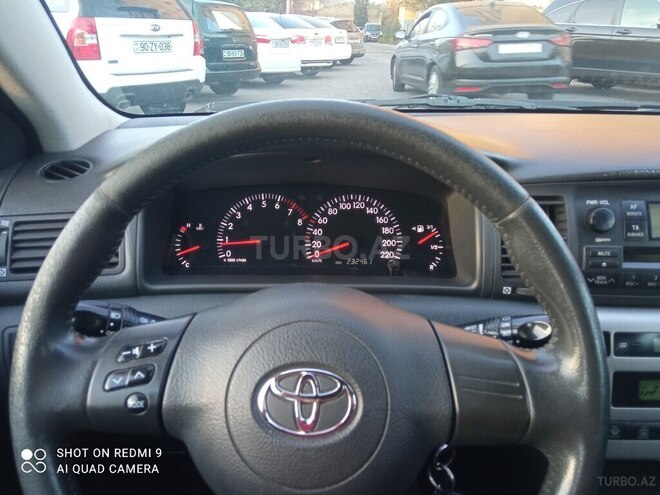 Toyota Corolla-6