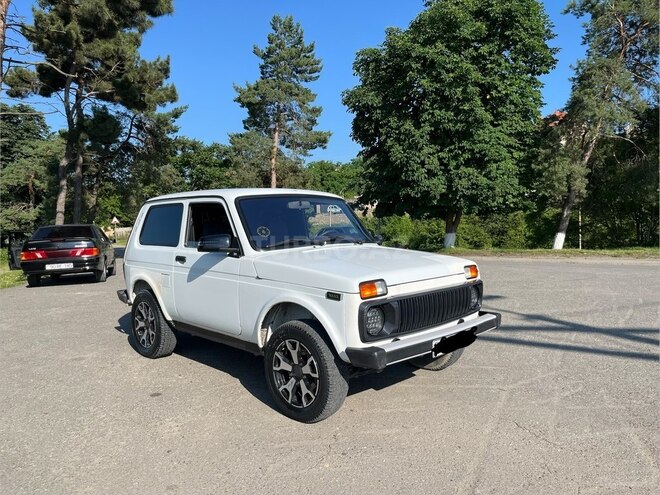 LADA (VAZ) Niva-2
