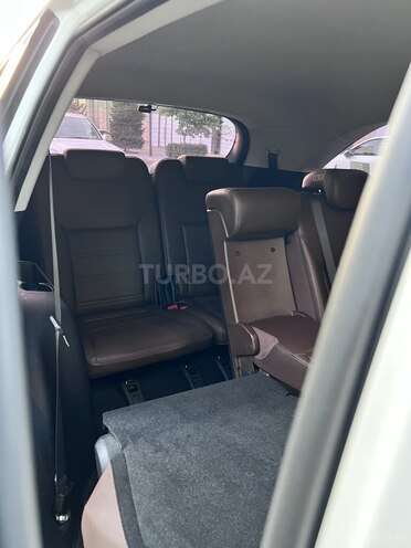 Kia Sorento-15
