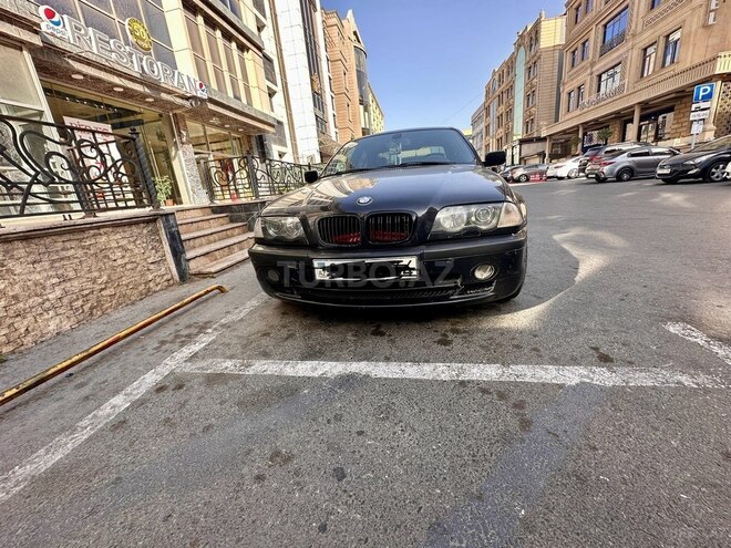 BMW 320-1