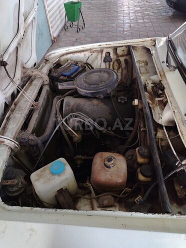 LADA (VAZ) 2106-4