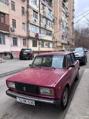 LADA (VAZ) 2107-1