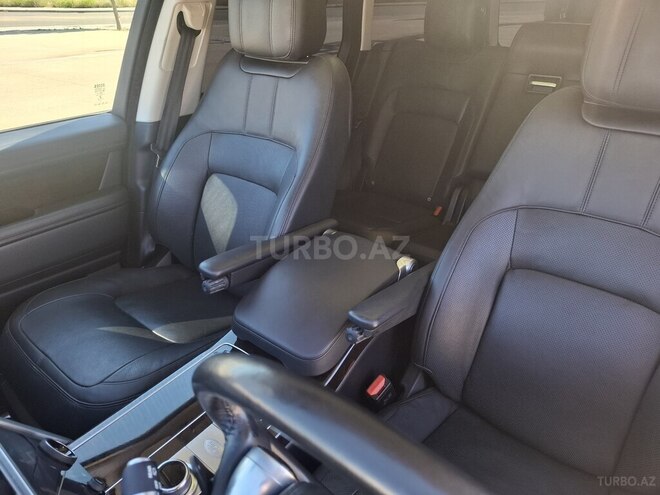 Land Rover Range Rover-14