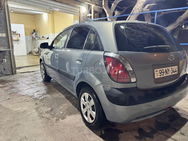 Kia Rio-6