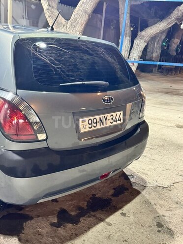 Kia Rio-7