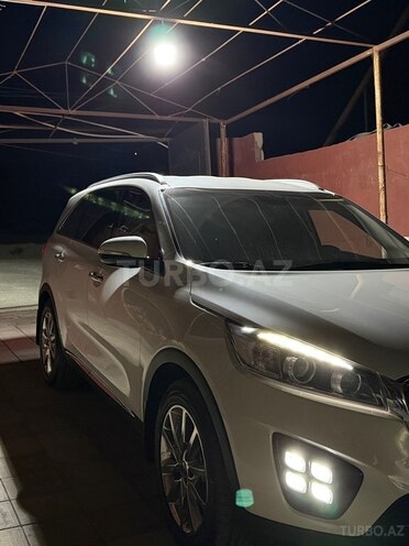 Kia Sorento-3