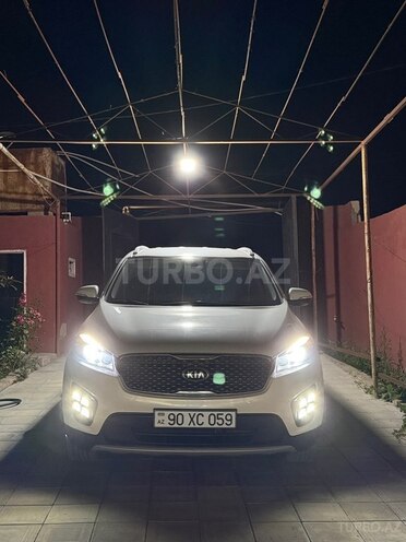 Kia Sorento-1