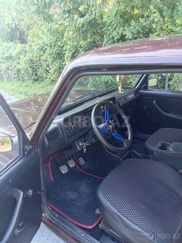 LADA (VAZ) 2107-10