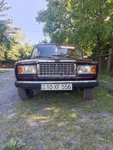 LADA (VAZ) 2107-1