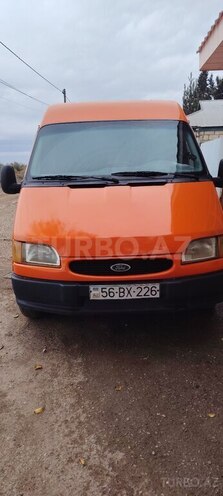 Ford Transit-1