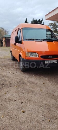 Ford Transit-2