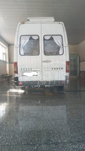 Mercedes Sprinter 209-3