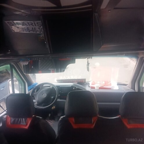 Mercedes Sprinter 209-9