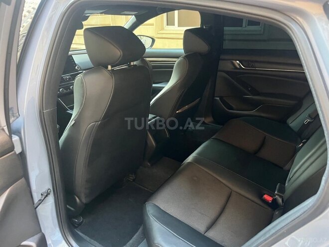 Honda Accord-10
