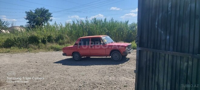 LADA (VAZ) 2107-2