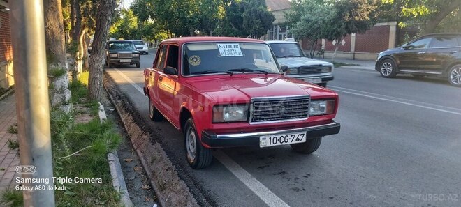 LADA (VAZ) 2107-5