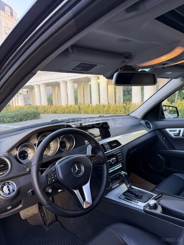 Mercedes C 220-10