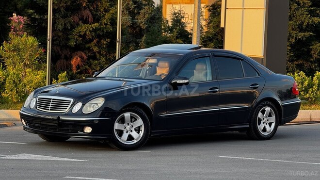 Mercedes E 240-3