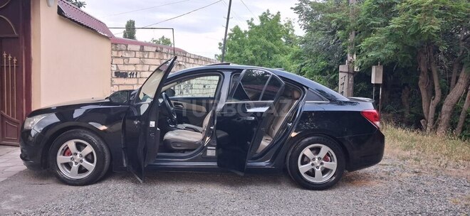 Chevrolet Cruze-4