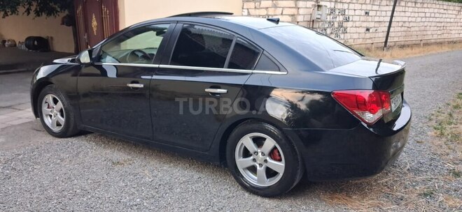 Chevrolet Cruze-8