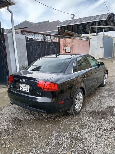 Audi A4-5