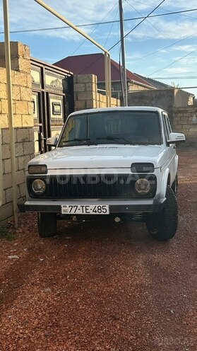 LADA (VAZ) Niva-11