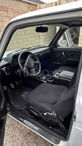 LADA (VAZ) Niva-12
