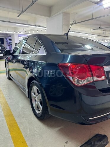 Chevrolet Cruze-11