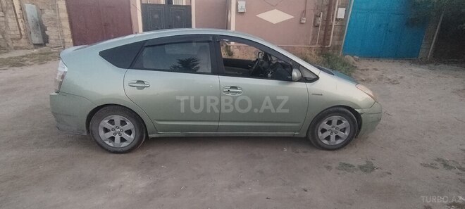 Toyota Prius-6