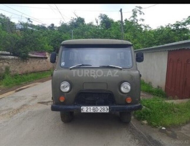 UAZ 390945-1