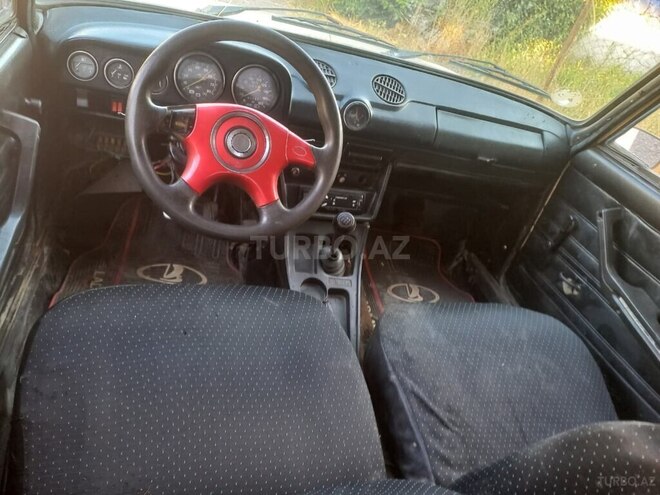 LADA (VAZ) 2106-4