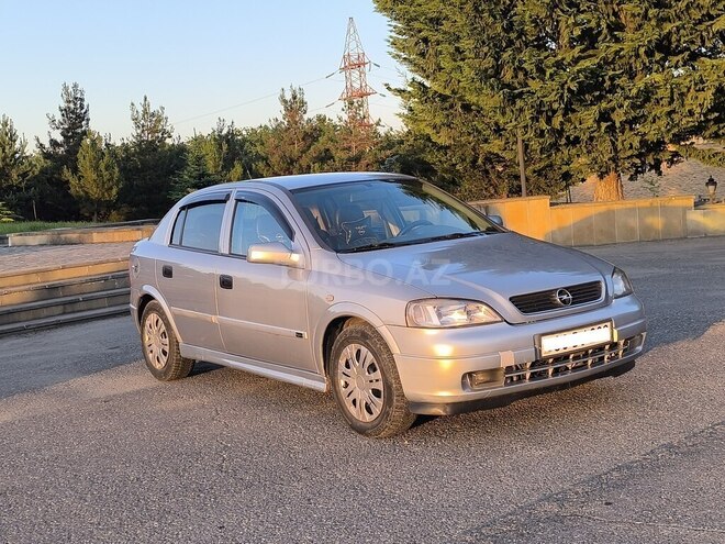 Opel Astra-1