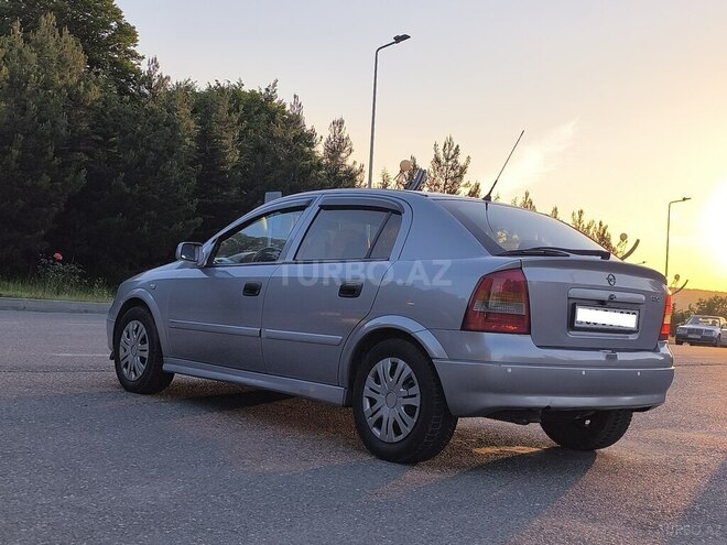 Opel Astra-4