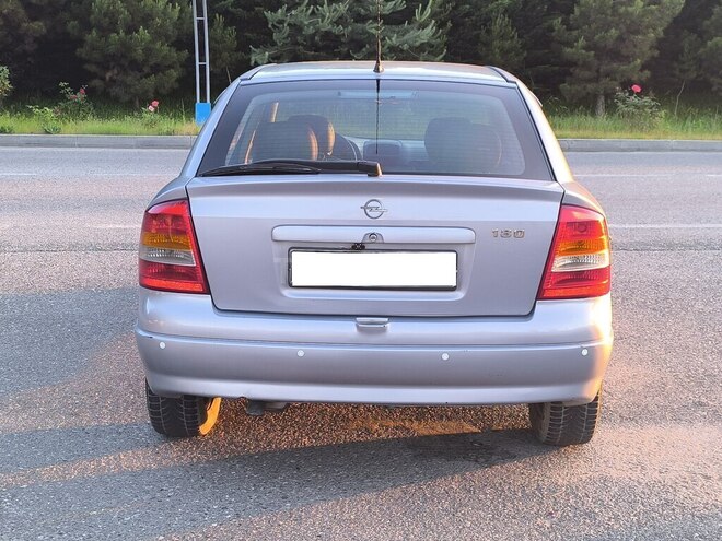 Opel Astra-5