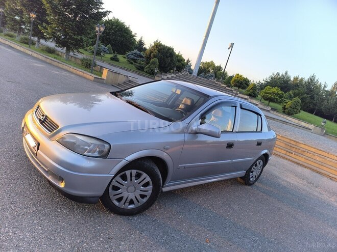 Opel Astra-9