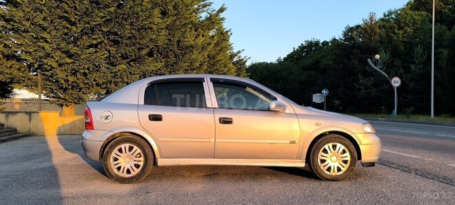 Opel Astra-14