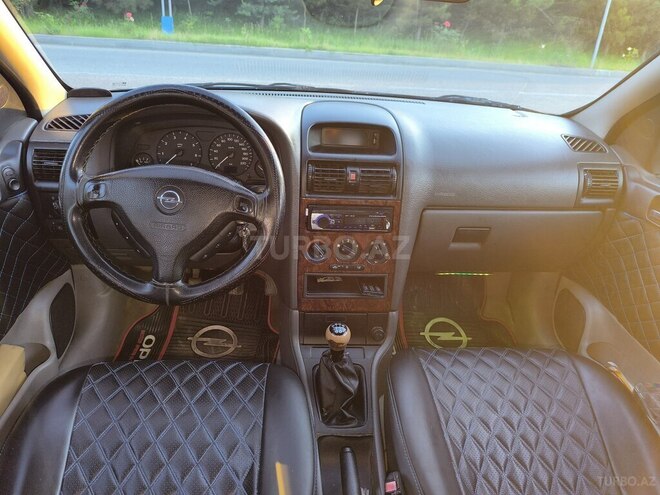 Opel Astra-15