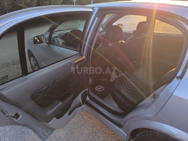 Opel Astra-17