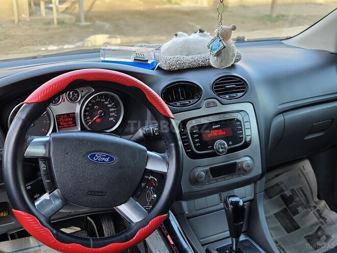 Ford Focus-4