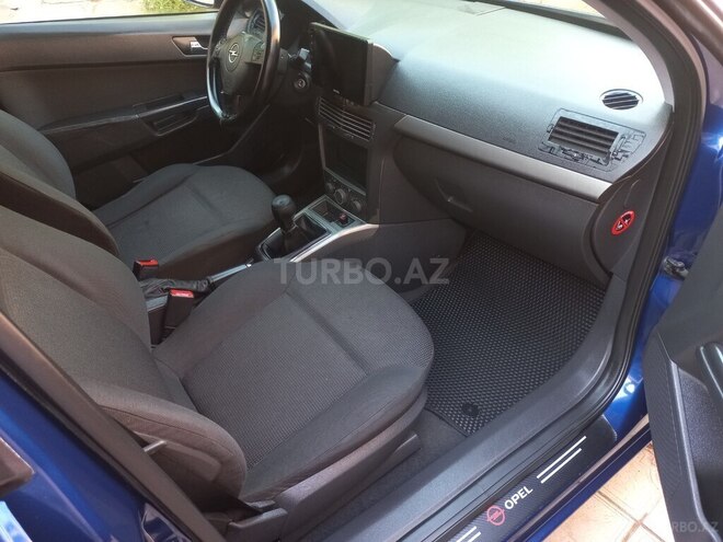 Opel Astra-10