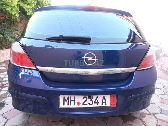 Opel Astra-12