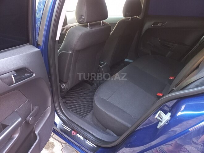 Opel Astra-14