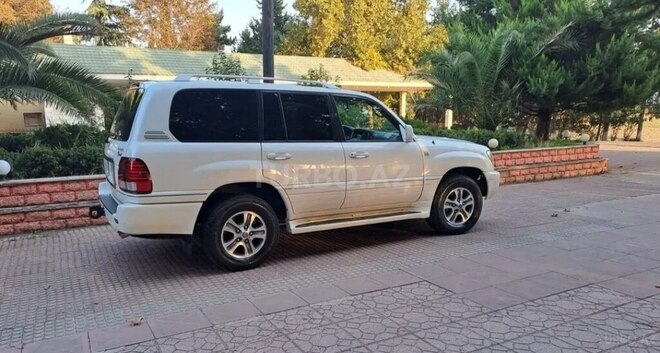 Lexus LX 570-10